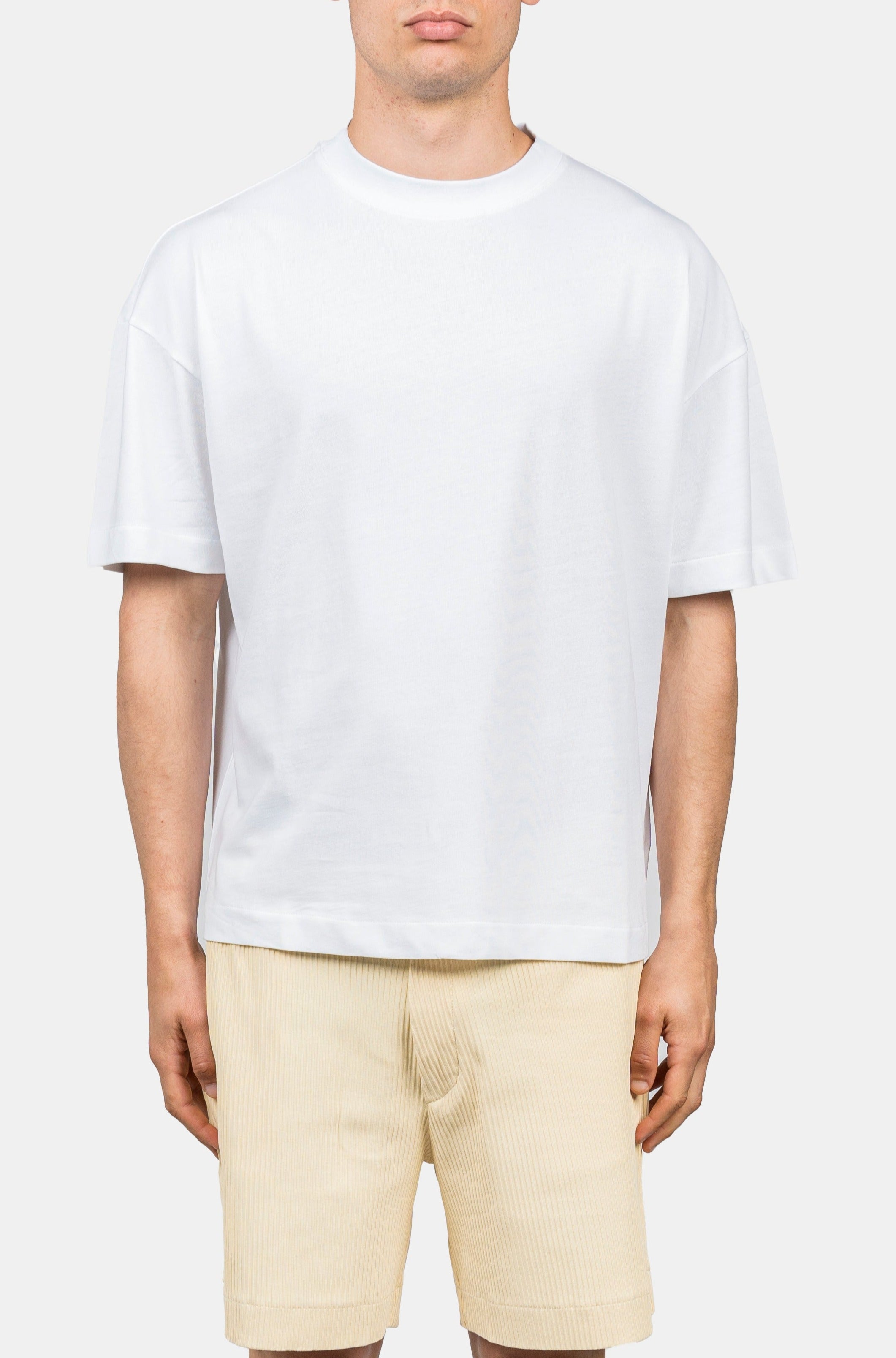 INIMIGO_MEXICAN_GARDEN_OVERSIZED_WHITE_T-SHIRT_FRONT