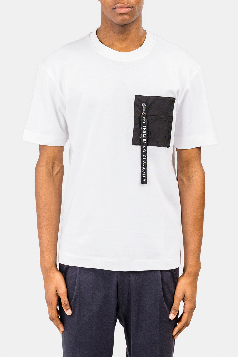 T-shirt à poche zippée